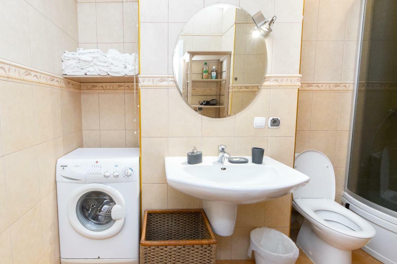 Spacious In Old Town P4you Pl Appartement Krakau