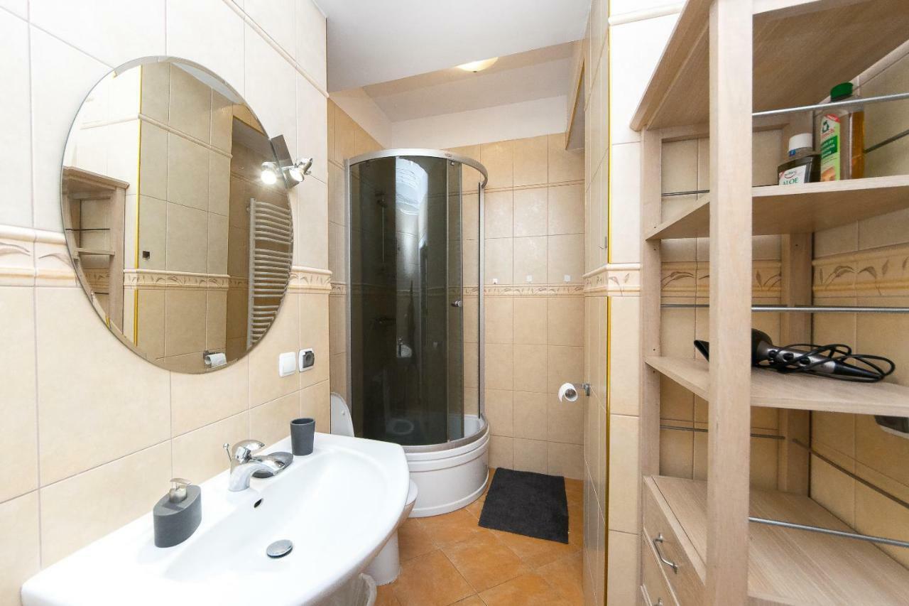 Spacious In Old Town P4you Pl * Krakau